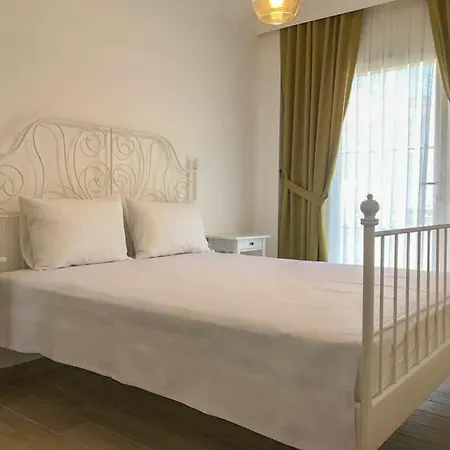 Bellapais 58 Luxury Otel Çeşme